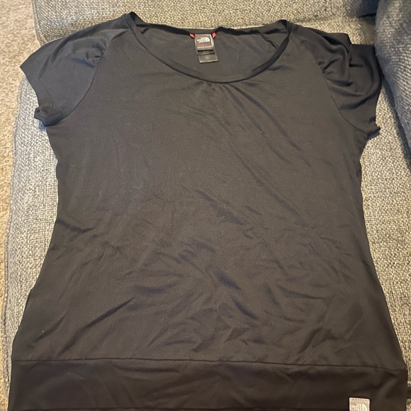 The North Face Black Women's Short Sleeve Tee - Picture 1 of 2